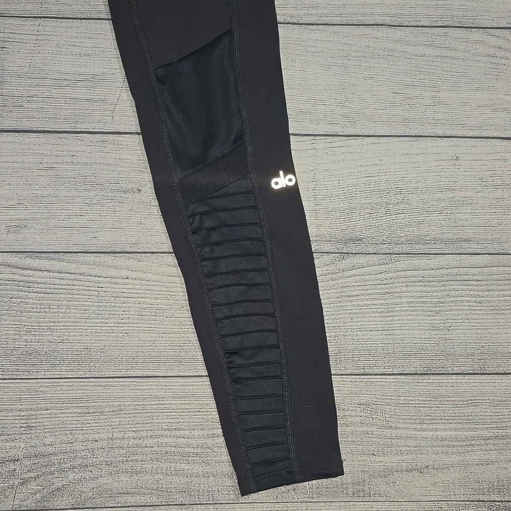 Alo Yoga Women's 7/8 High Waist Moto Leggings Gray Size S